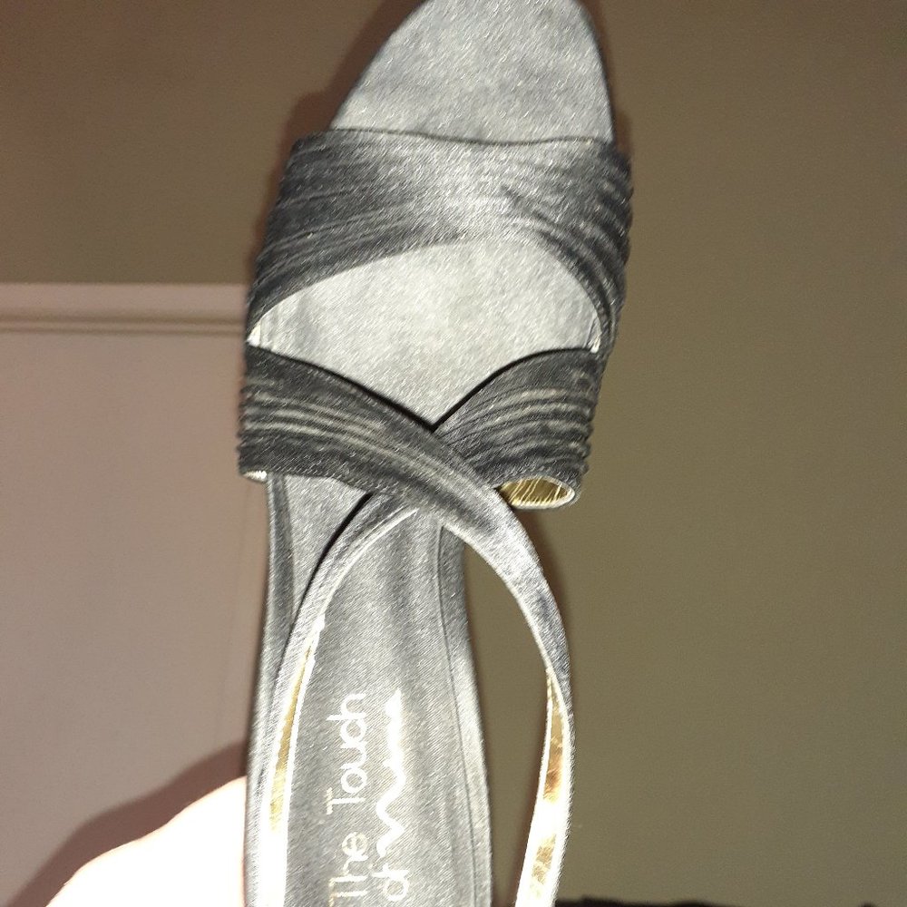 Nina Shoe Size 9